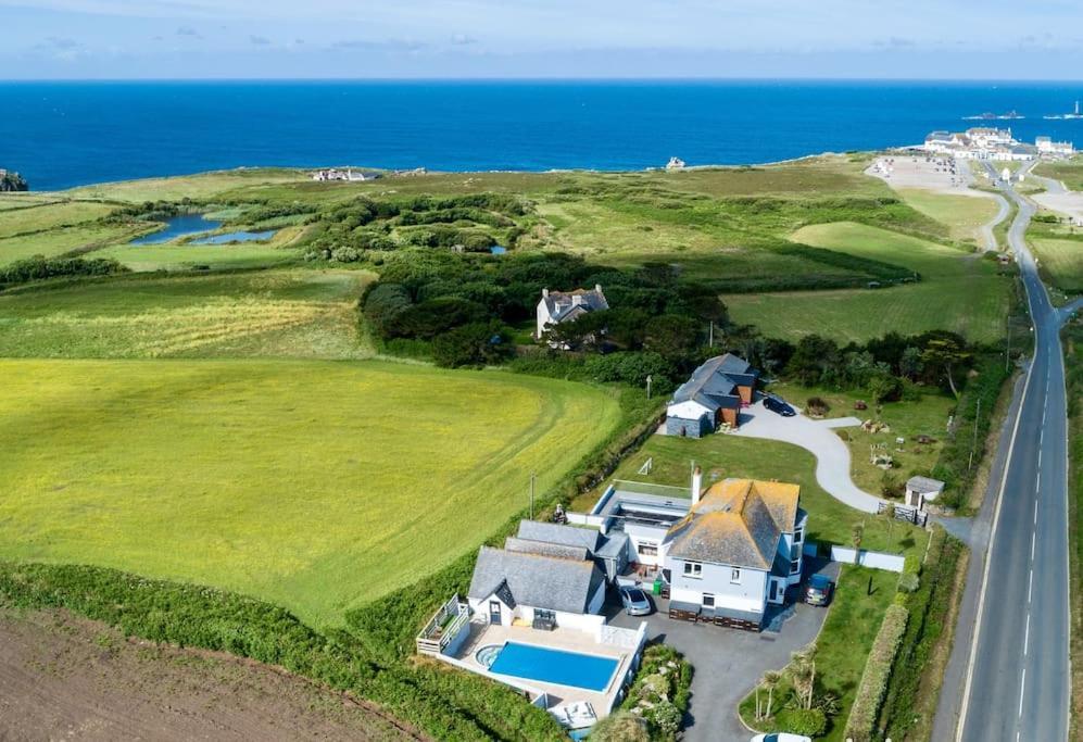 The Old Dairy, Land'S End, Sennen Apartment Екстериор снимка